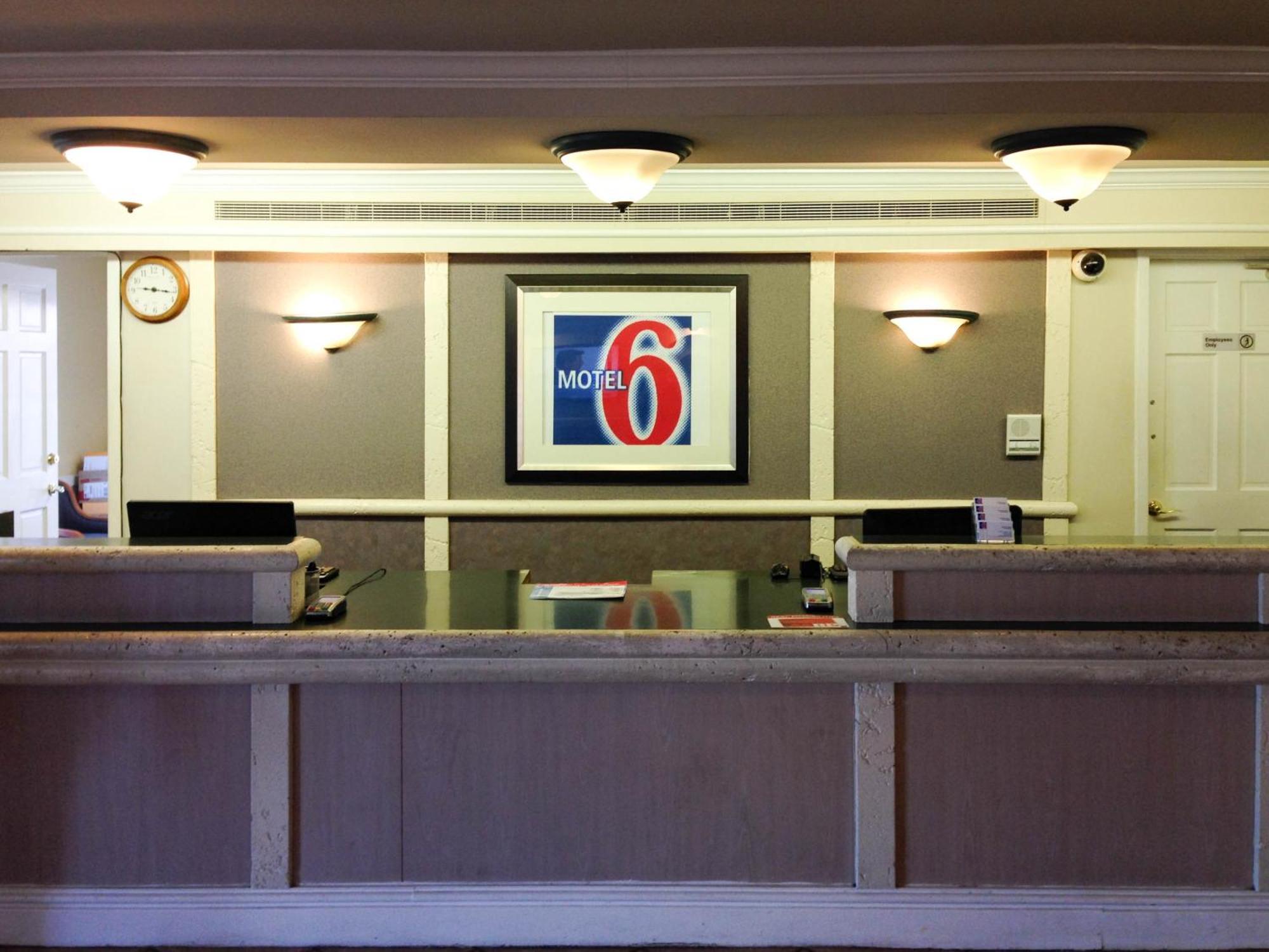 Motel 6-Monroe, La Luaran gambar